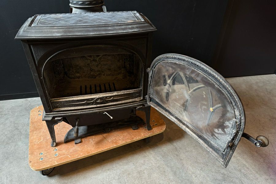 ◇JOTUL ヨツール F400 薪ストーブ 現状品【配送不可・店頭受取限定商品】