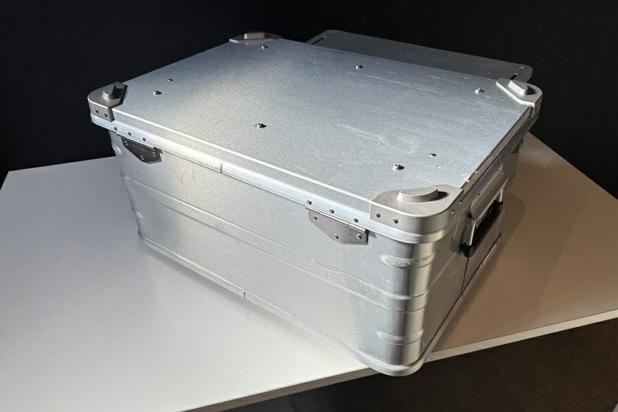 送料無料】◇CAMVIL ケムビル アルミボックス 60L アルミコンテナ