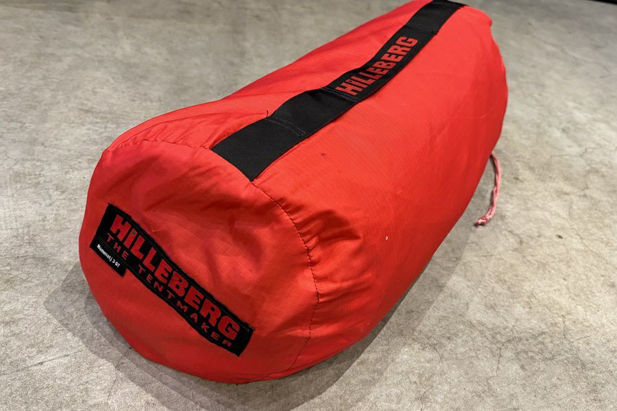 新品未使用品　ヒルバーグ　ナマッジ3gt レッド 送料無料】◇Hilleberg ヒルバーグ ナマッジ3GT レッド