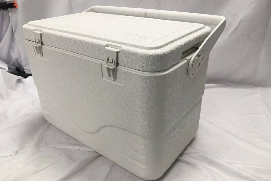 送料無料】◇Coleman コールマン クーラーボックス 6277/6278 26L ホワイト