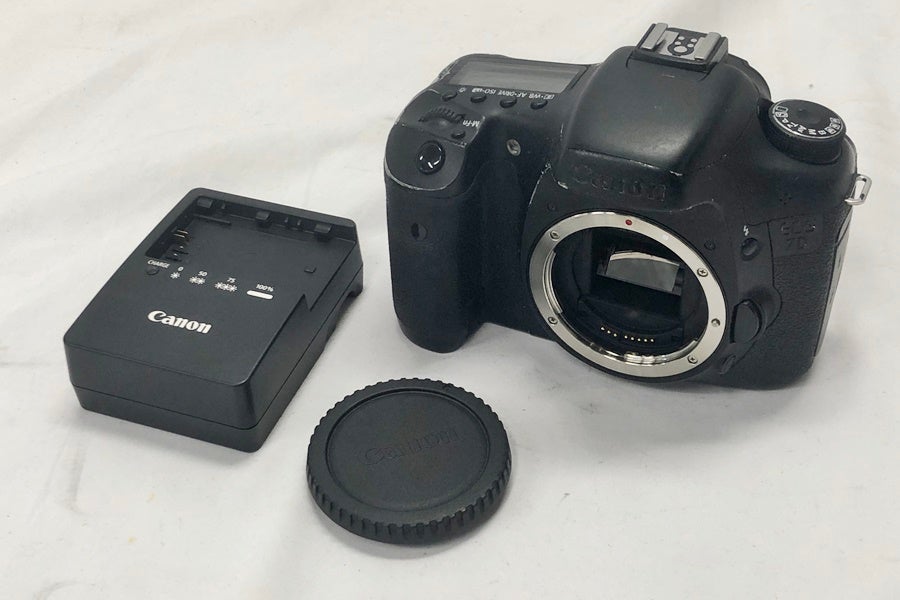 送料無料】◇Canon キヤノン 33）EOS 7Dボディ