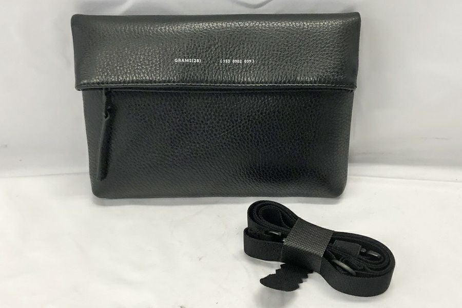 新品 未使用 GRAMS28 153 ミニ ・ クロス ボディバッグ 153 ミニ・クロスボディ -GRAMS28