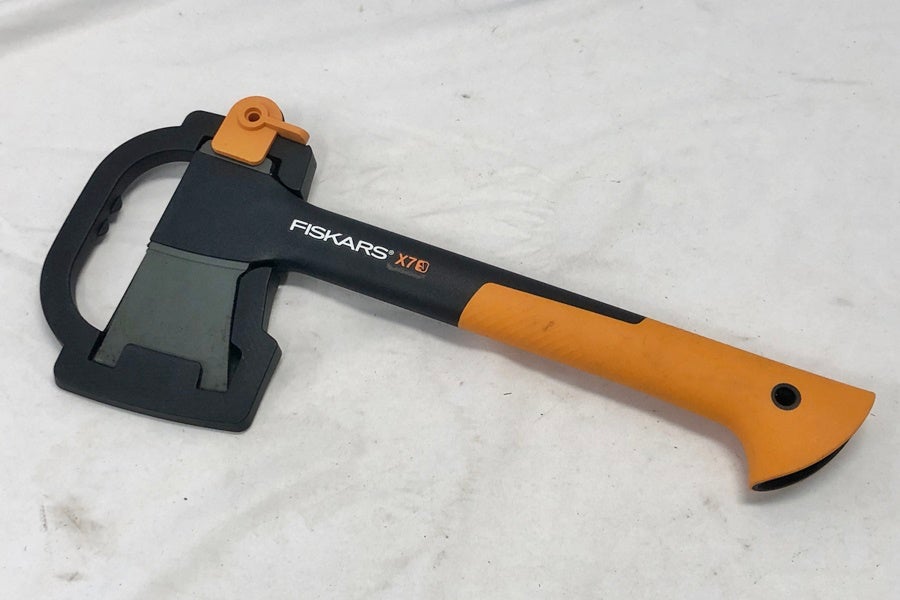 送料無料】◇FISKARS フィスカース X7 Hatchet アックス 薪割り斧 14インチ