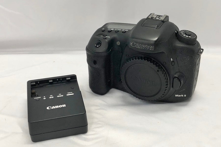 送料無料】◇Canon キヤノン 21）EOS 7D MarkII ボディ
