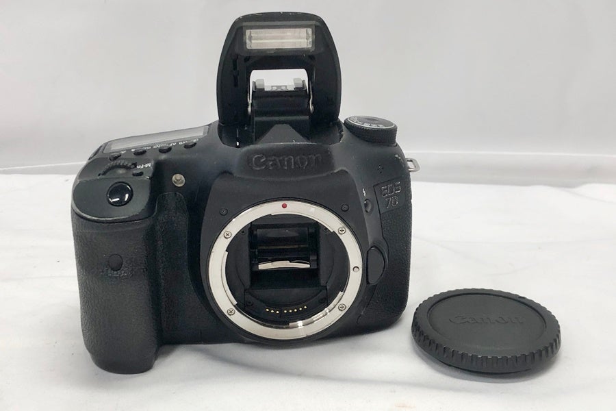 送料無料】◇Canon キヤノン 11）EOS 7Dボディ