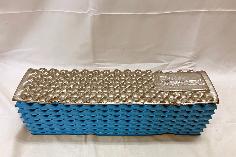 送料無料】◇THERMAREST サーマレスト サーマレスト Zライト レギュラー