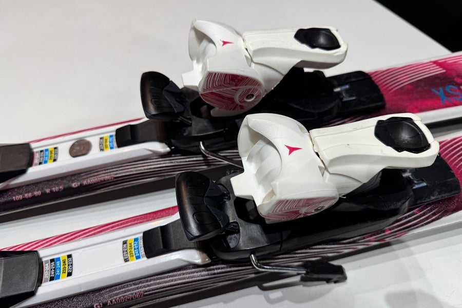 ATOMIC VANTAGE 130 ジュニアスキー板ケース付き ◇ATOMIC アトミック Vantage SX 130 スキー板 ビンディング付き